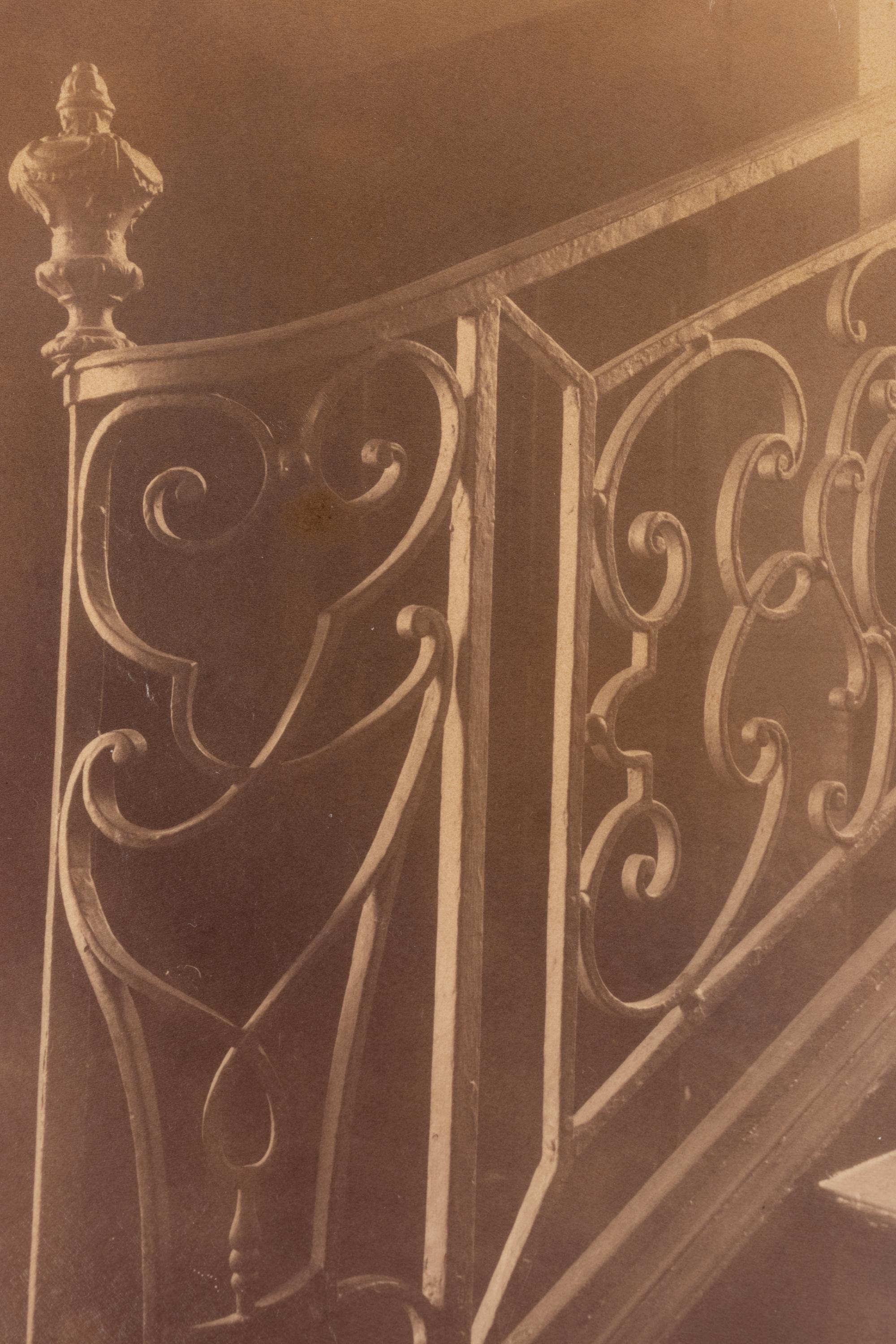 A group of four photographs ( Hôtel de Sully Charost, rue du Cherche-Midi 11 , 1904-1905; Hôtel de Fleury, rue des Saints-Pères 28 , 1905; 7 rue de l'Estrapade , 1905; Grille du chœr, èglise Saint Roch , 1912)