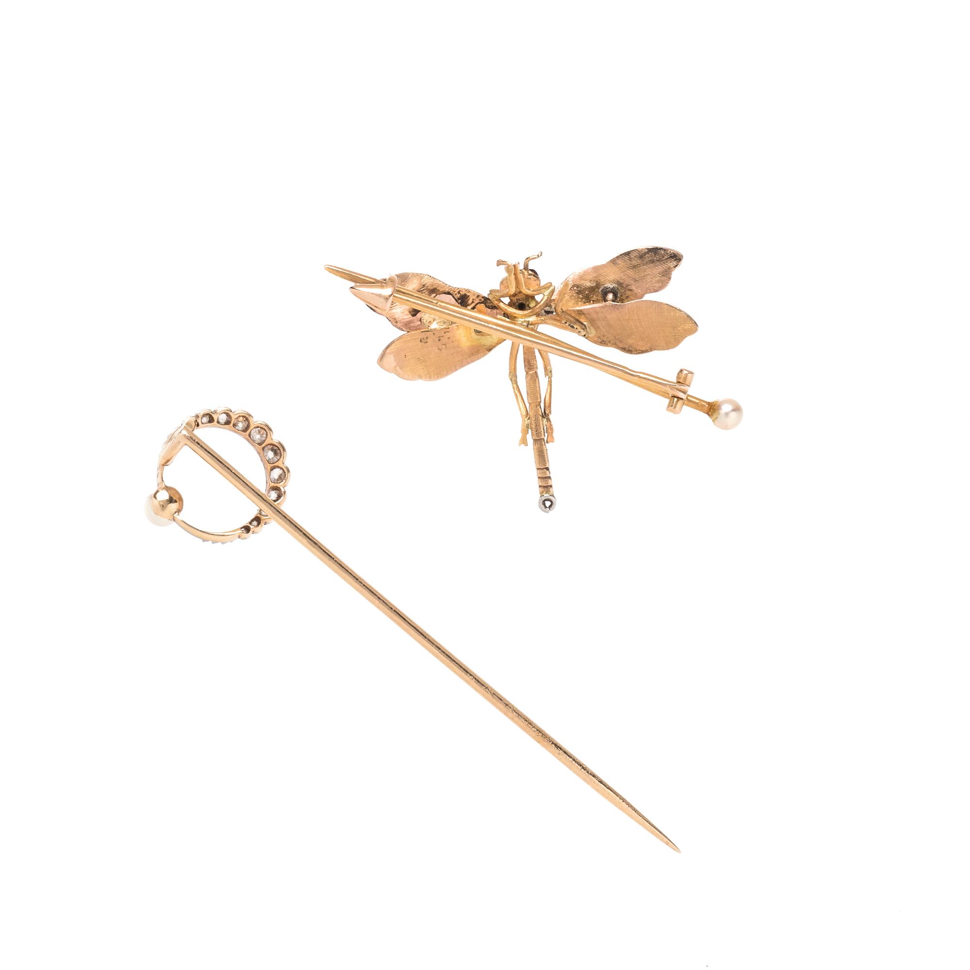 COLLECTION OF ANTIQUE YELLOW GOLD PINS