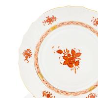 A Set of Six Herend Chinese Bouquet Rust Porcelain Dinner Plates