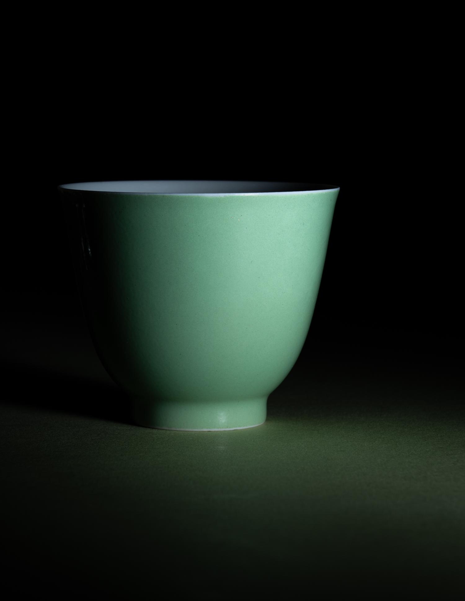 An Apple Green Glazed Porcelain Cup
