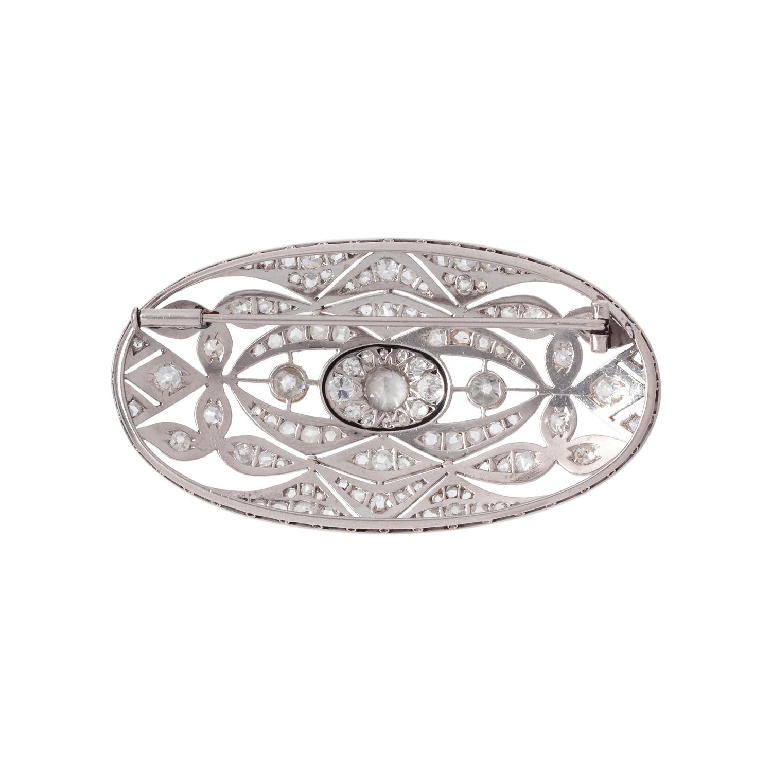 ART DECO, DIAMOND BROOCH