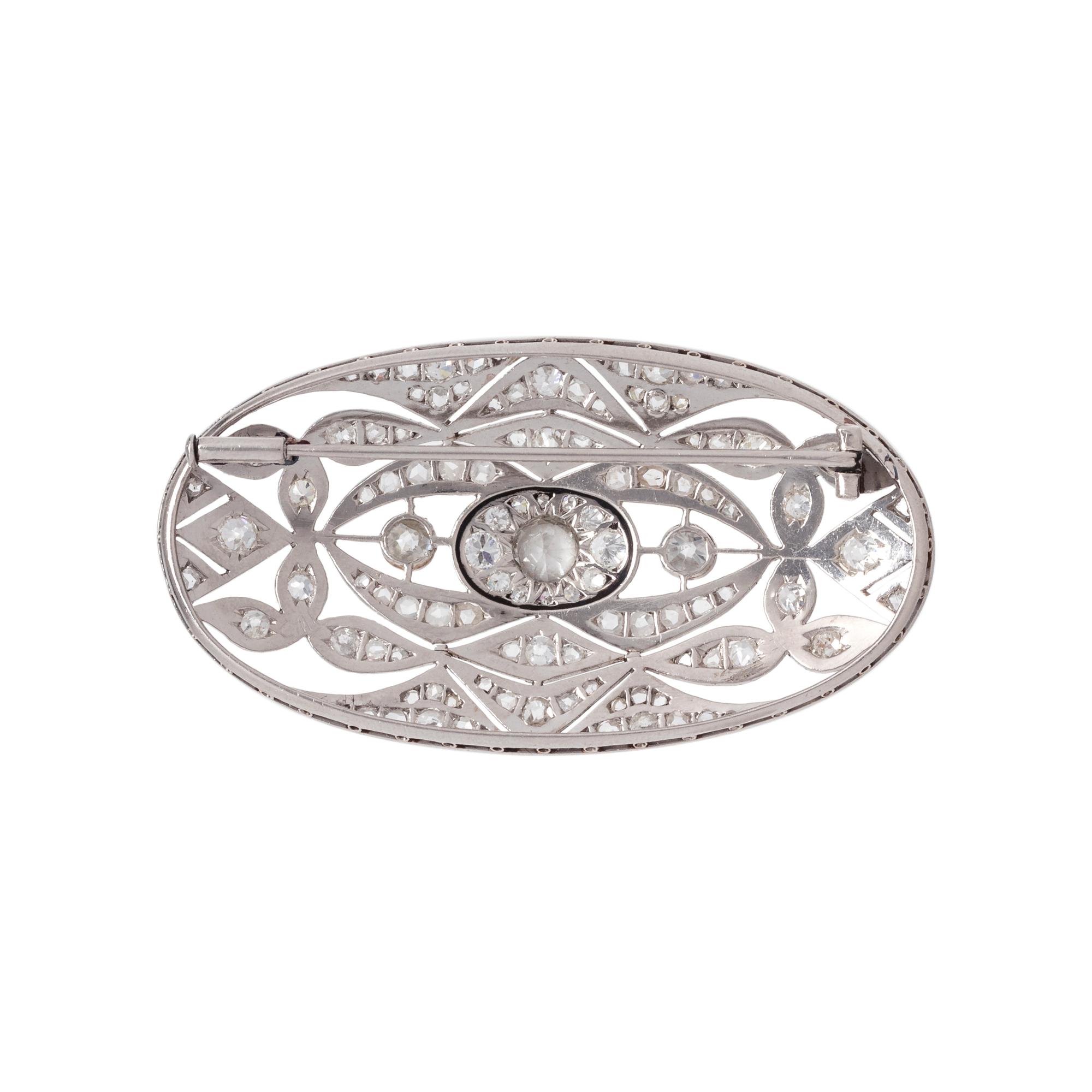 ART DECO, DIAMOND BROOCH