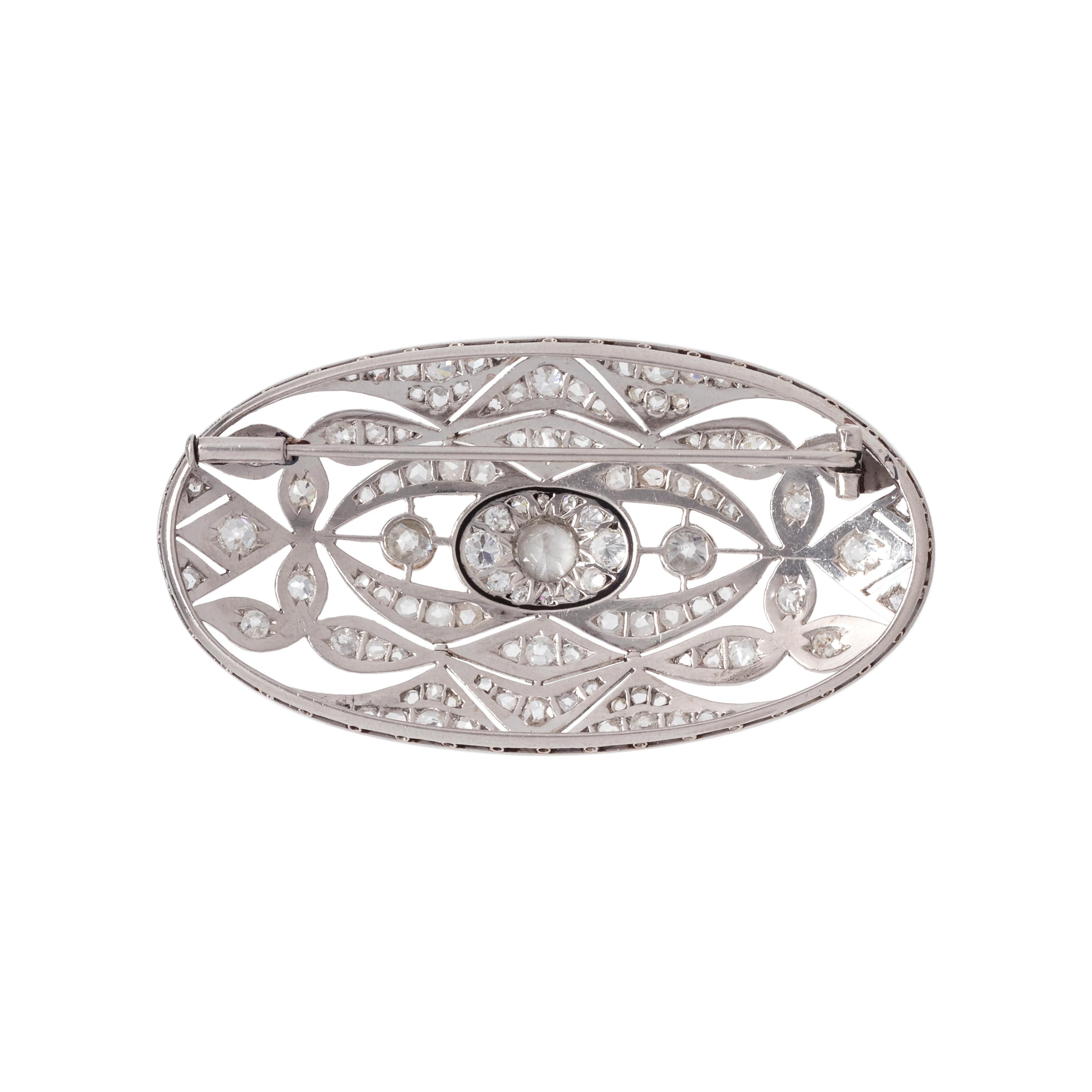 ART DECO, DIAMOND BROOCH