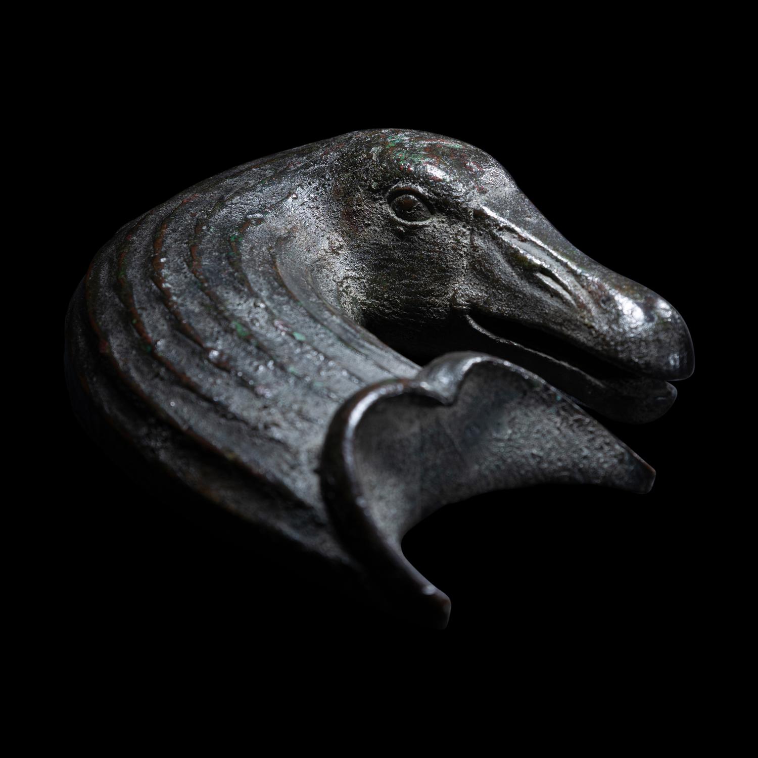 A Roman Bronze Fulcrum in the Form of a Goose