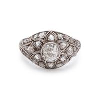 ANTIQUE, DIAMOND RING