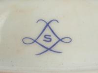 A Sèvres Style Porcelain Box