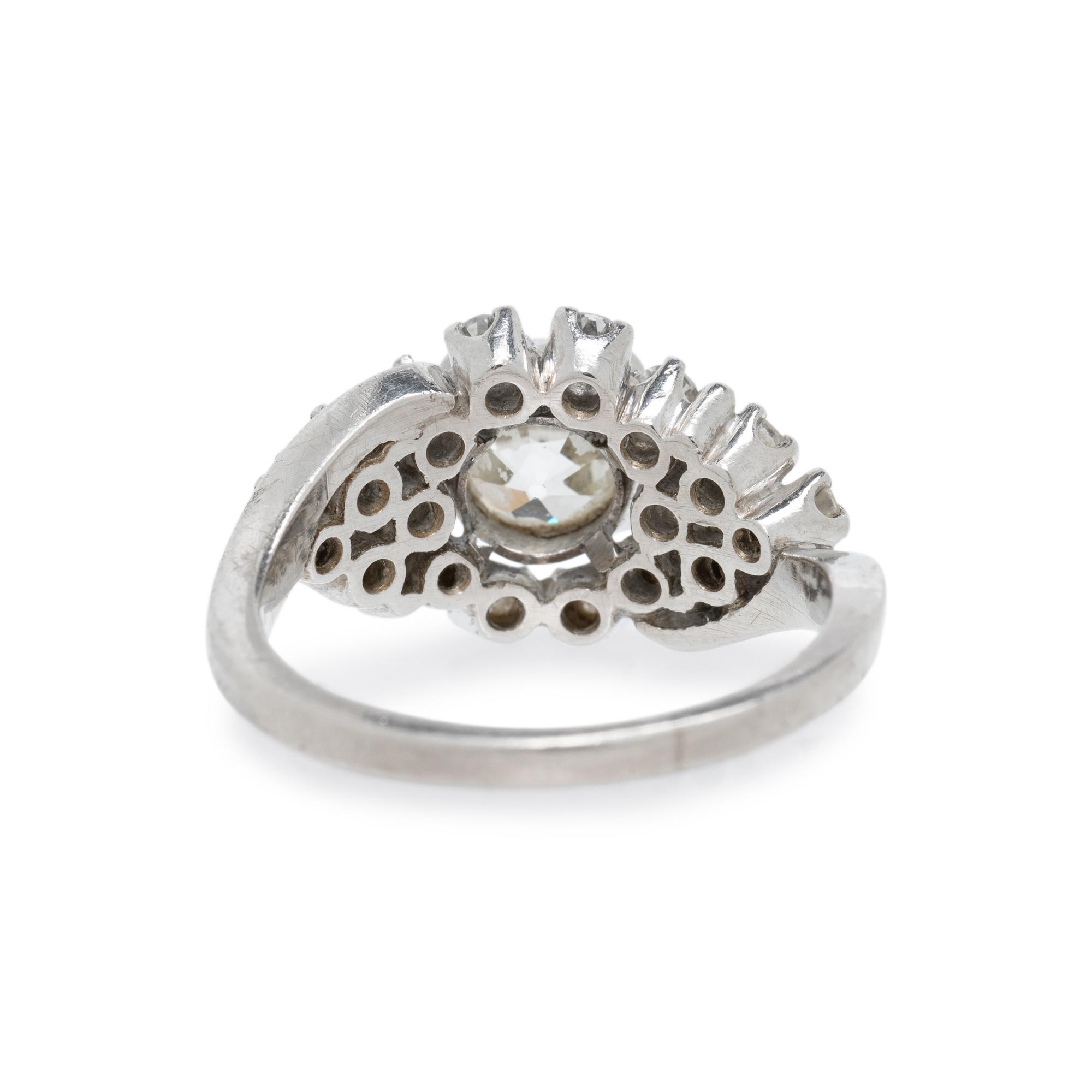 DIAMOND RING