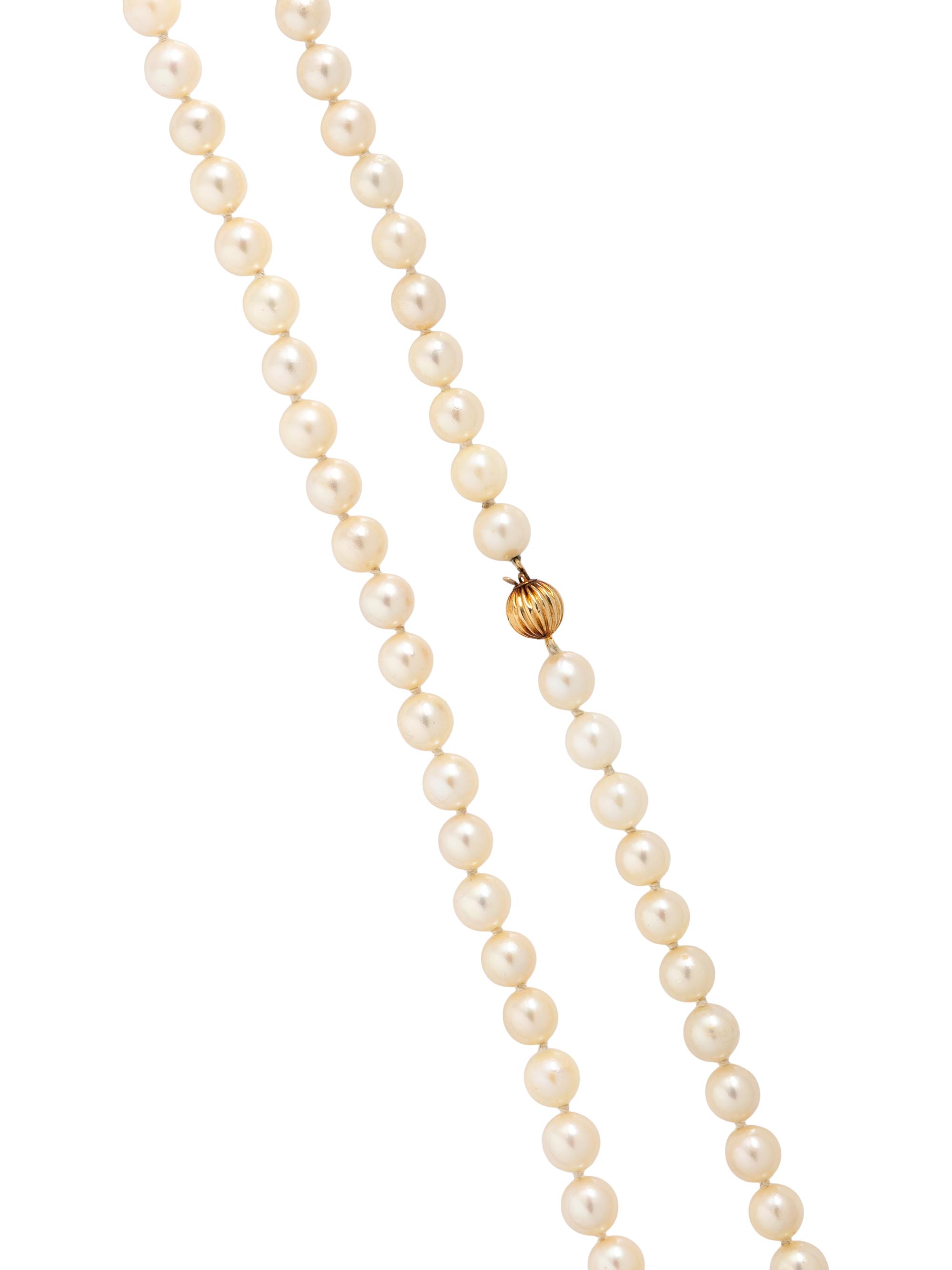CULTURED PEARL NECKLACE