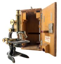 A German Brass and Black Lacquered Microscope Height 11 inches. — LEITZ, LATE 19TH/EARLY 20TH CENTURY