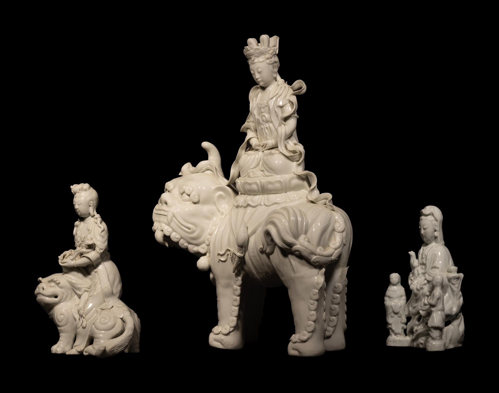 Three Chinese Dehua Blanc-de-Chine Porcelain Figures of Guanyin