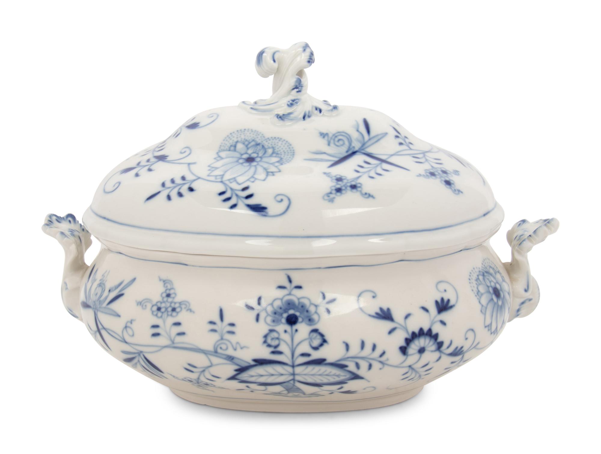A Meissen Blue Onion Porcelain Tureen