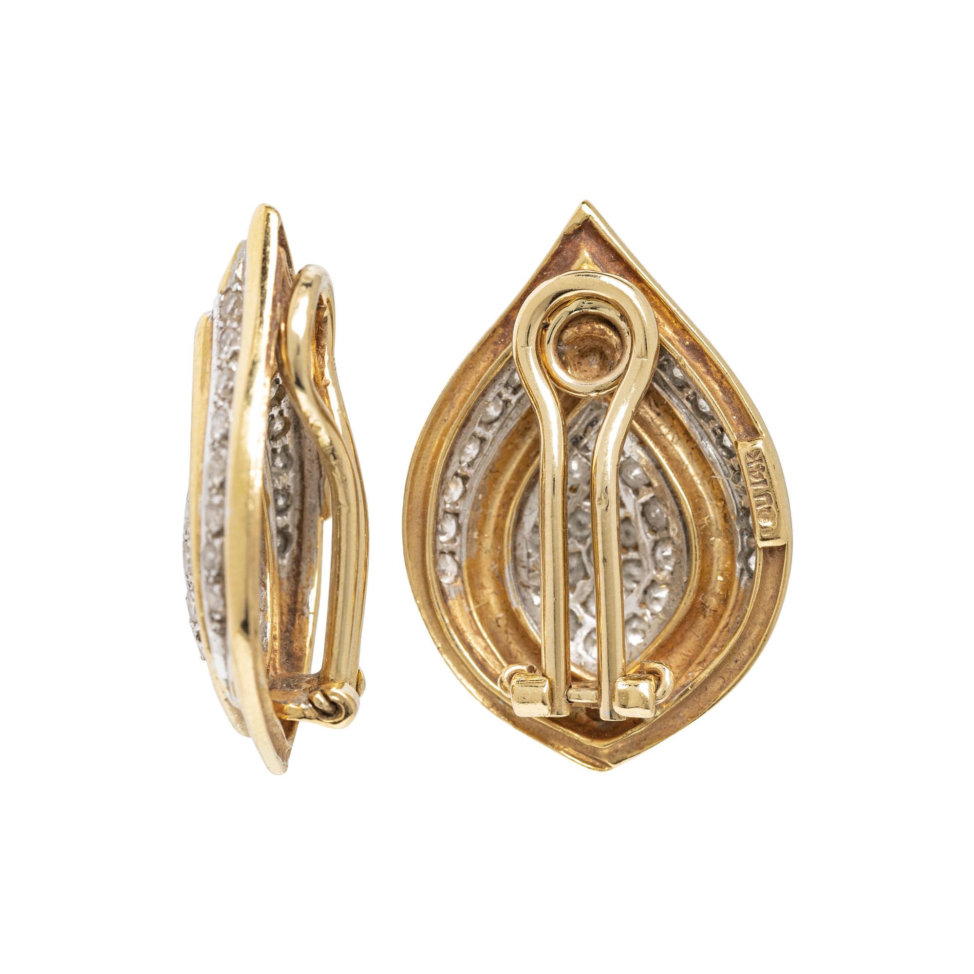 YELLOW GOLD AND DIAMOND EARCLIPS