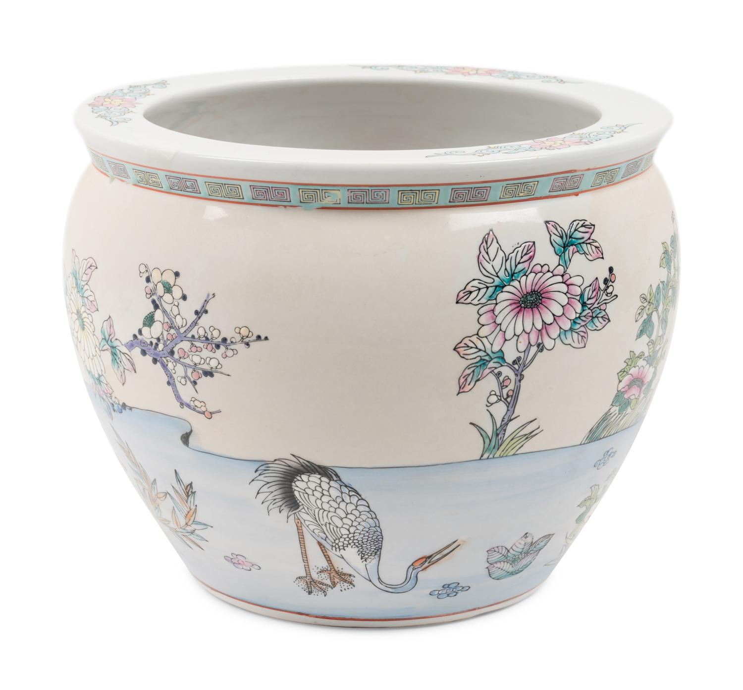 A Chinese Export Porcelain Jardinière