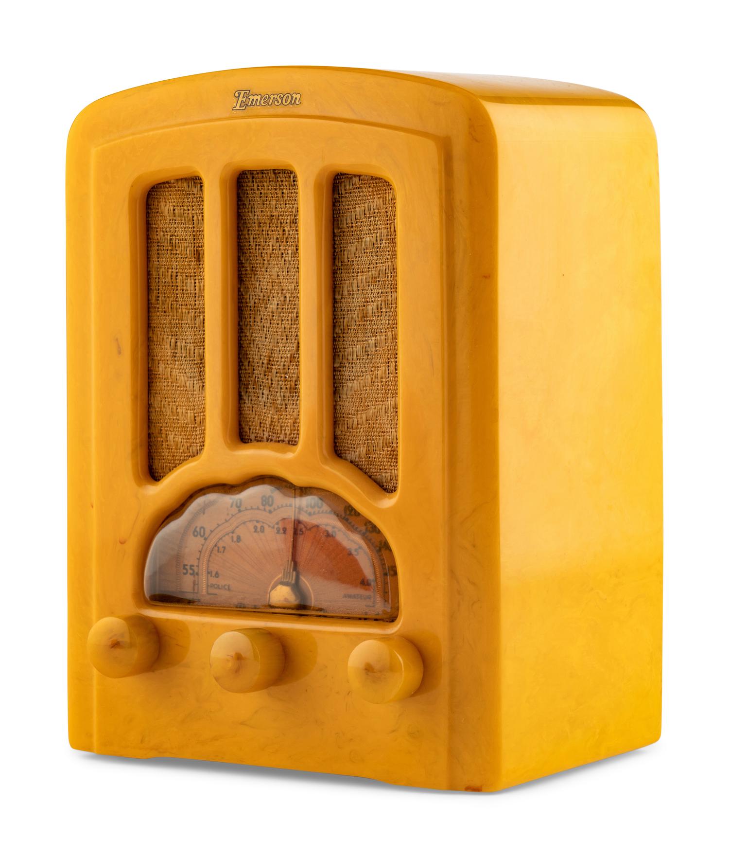 An Emerson AU190 Cathedral Radio
