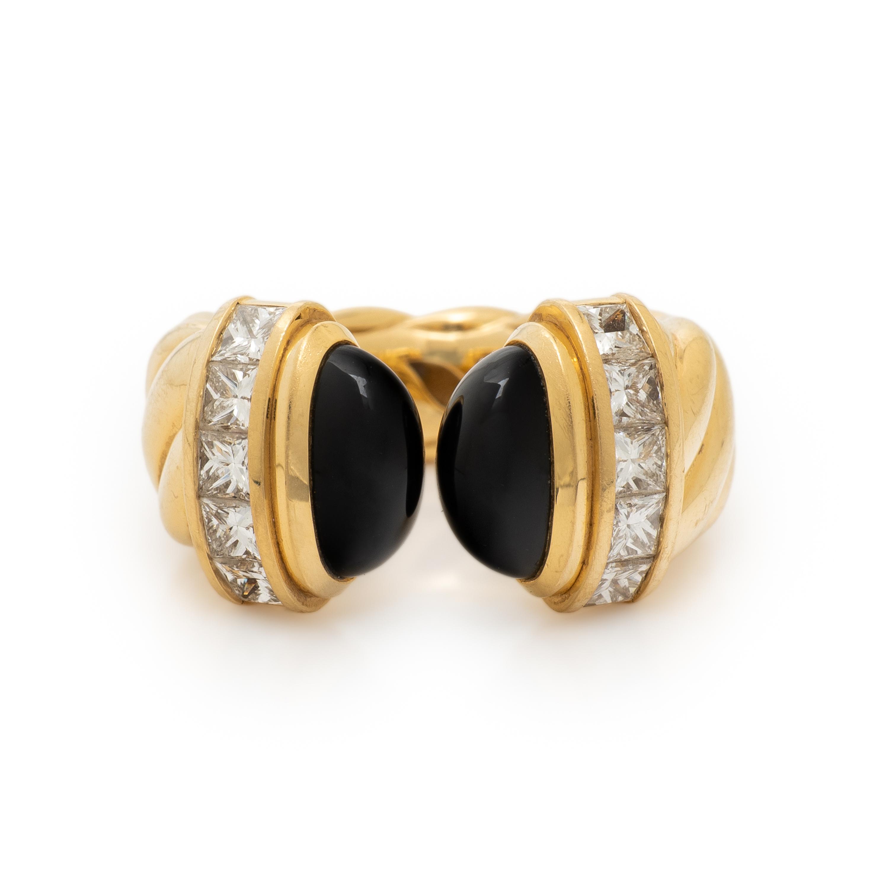 DAVID YURMAN, YELLOW GOLD, ONYX, AND DIAMOND 'SCULPTED CABLE' RING