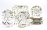 A Royal Worcester Porcelain Dinnerware Service Diameter of dinner plates 10 1/2 inches. — SECOND HALF 20TH CENTURY