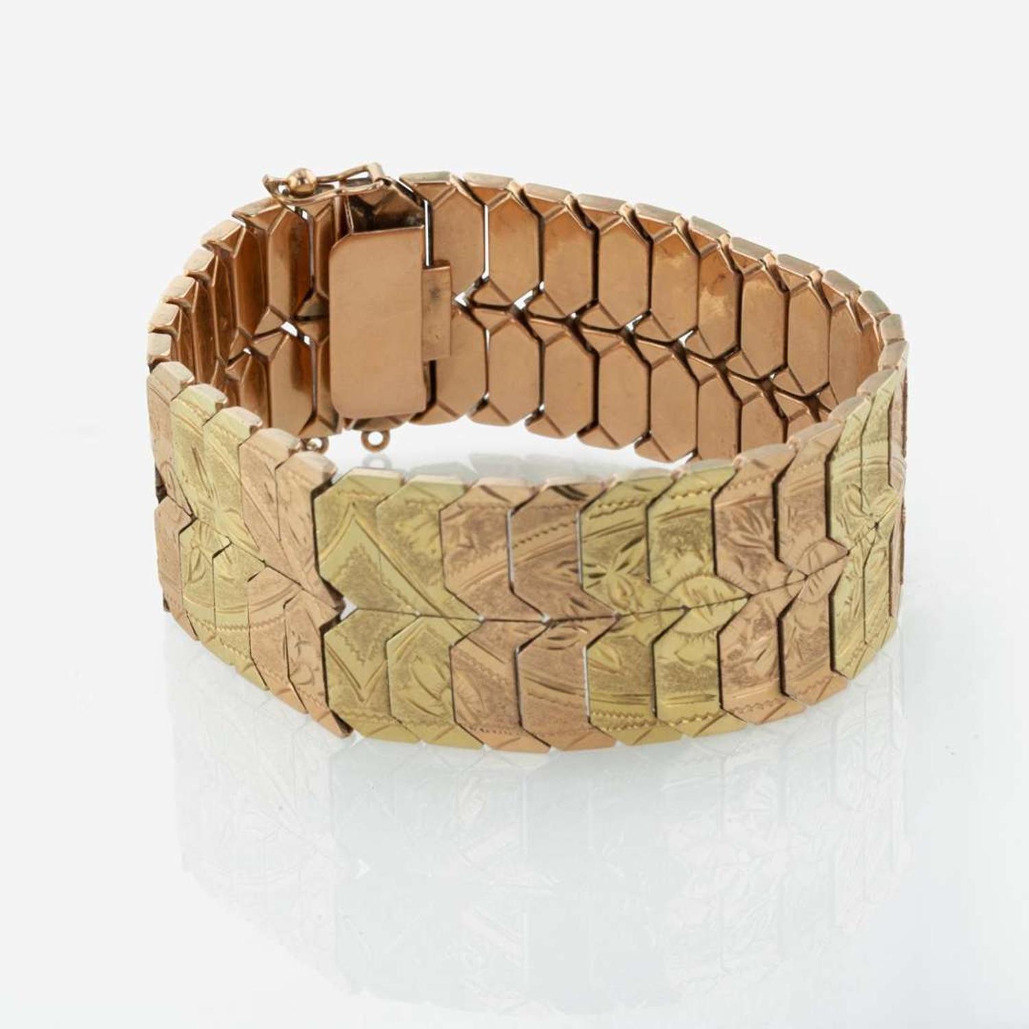 A 14K Gold Two-Tone Bracelet