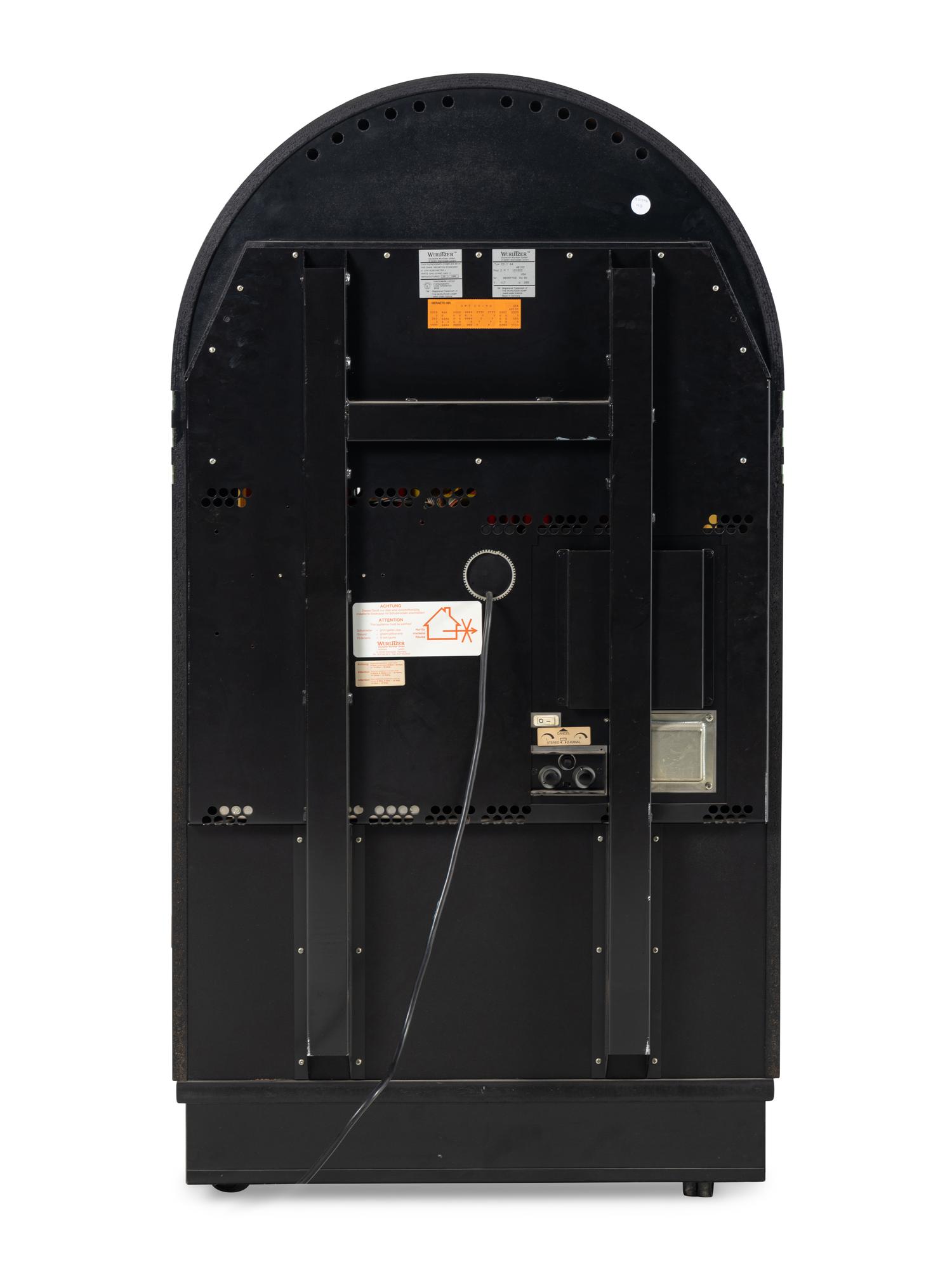 A Wurlitzer Model 1015-CD Juke Box