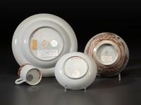 Four Chinese Export Porcelain Articles