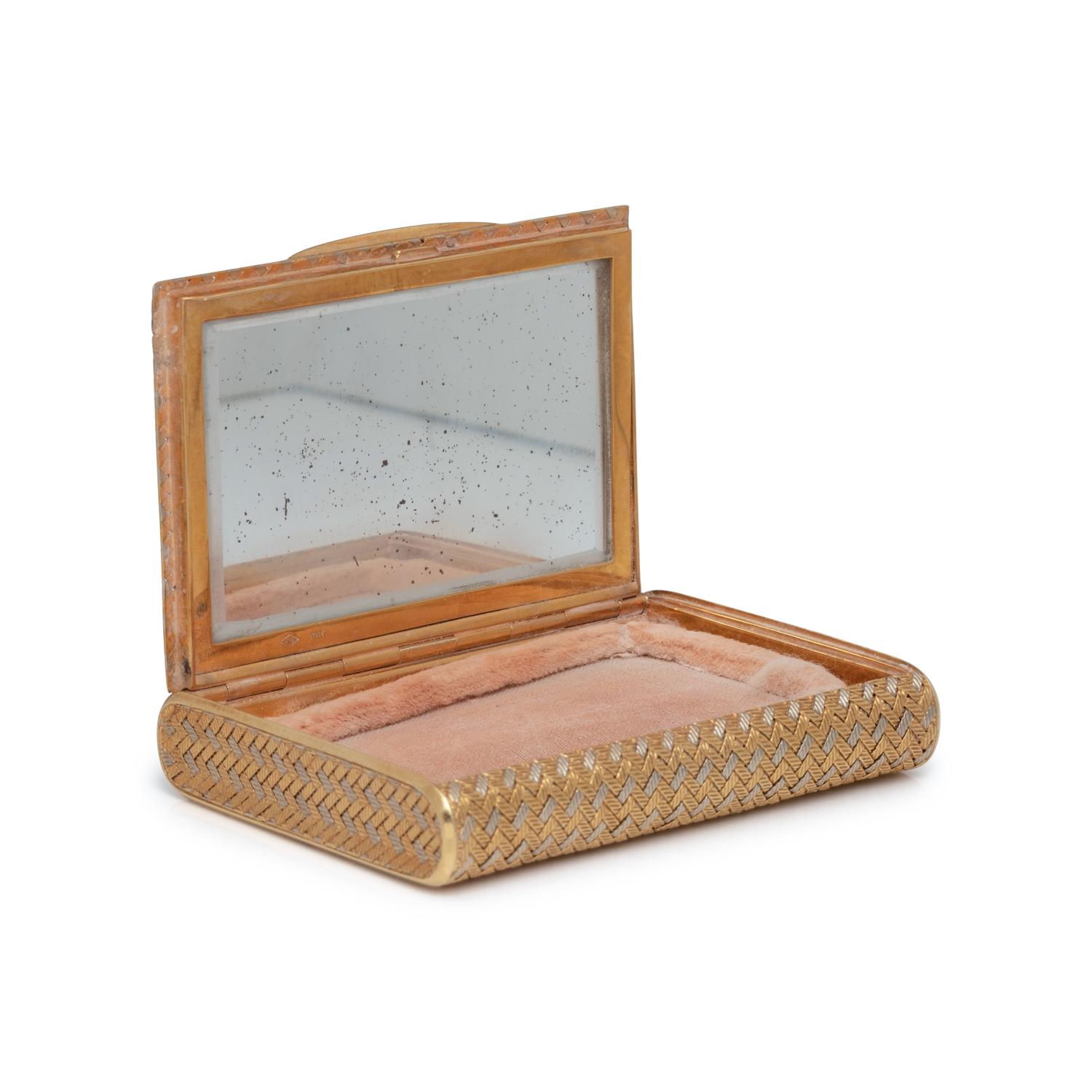 BICOLOR GOLD AND DIAMOND COMPACT
