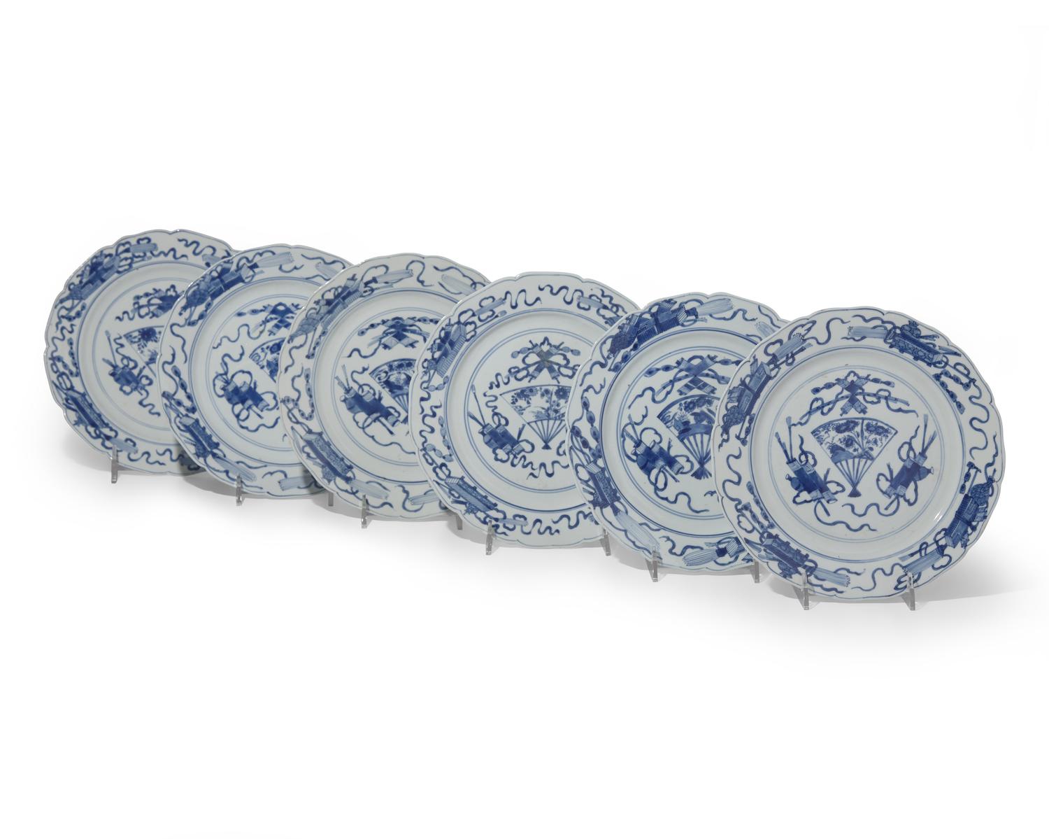 A set of six Chinese Export porcelain blue and white dinner plates, 18th century