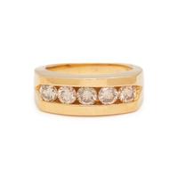 YELLOW GOLD AND DIAMOND RING