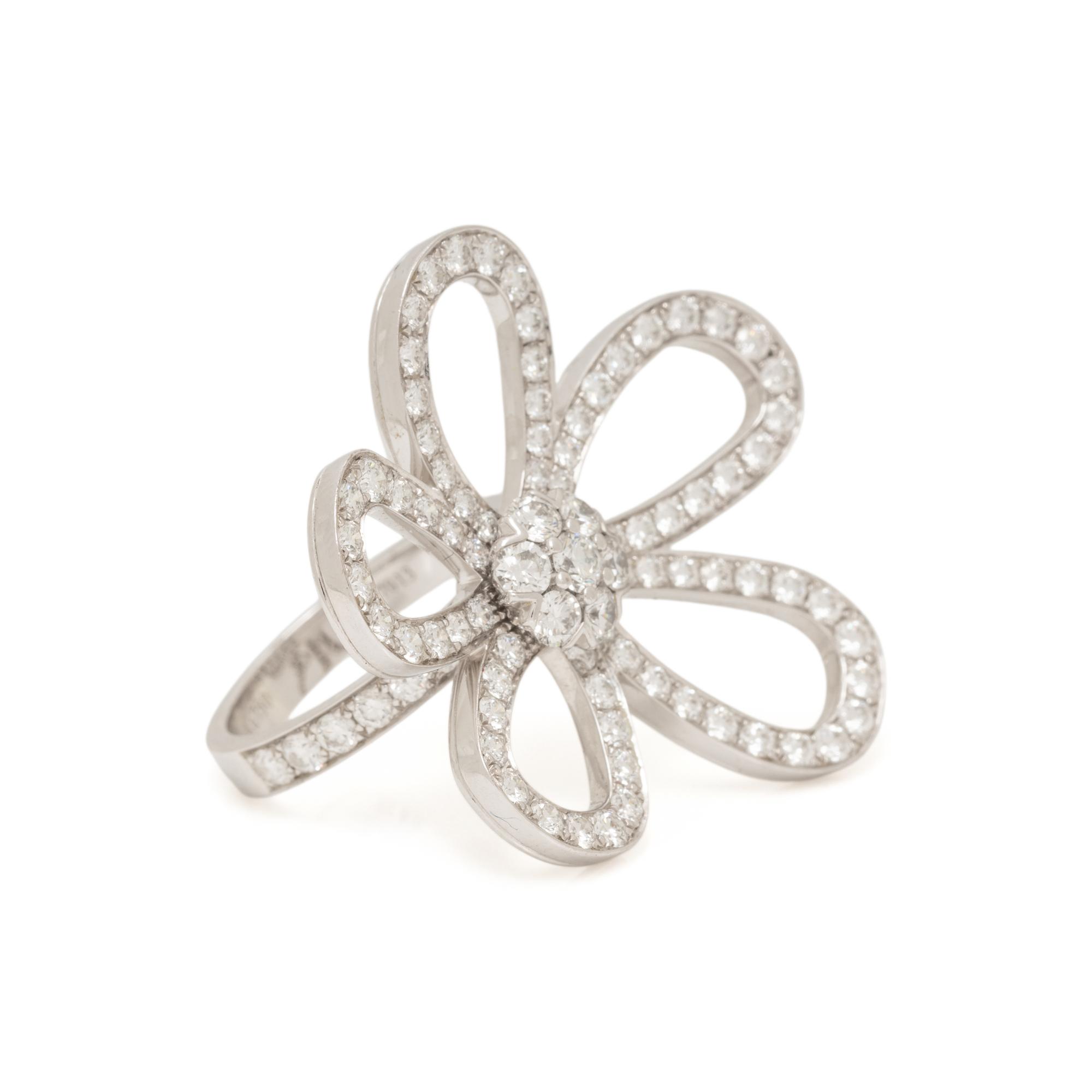 VAN CLEEF & ARPELS, DIAMOND AND WHITE GOLD 'FLOWER LACE' RING