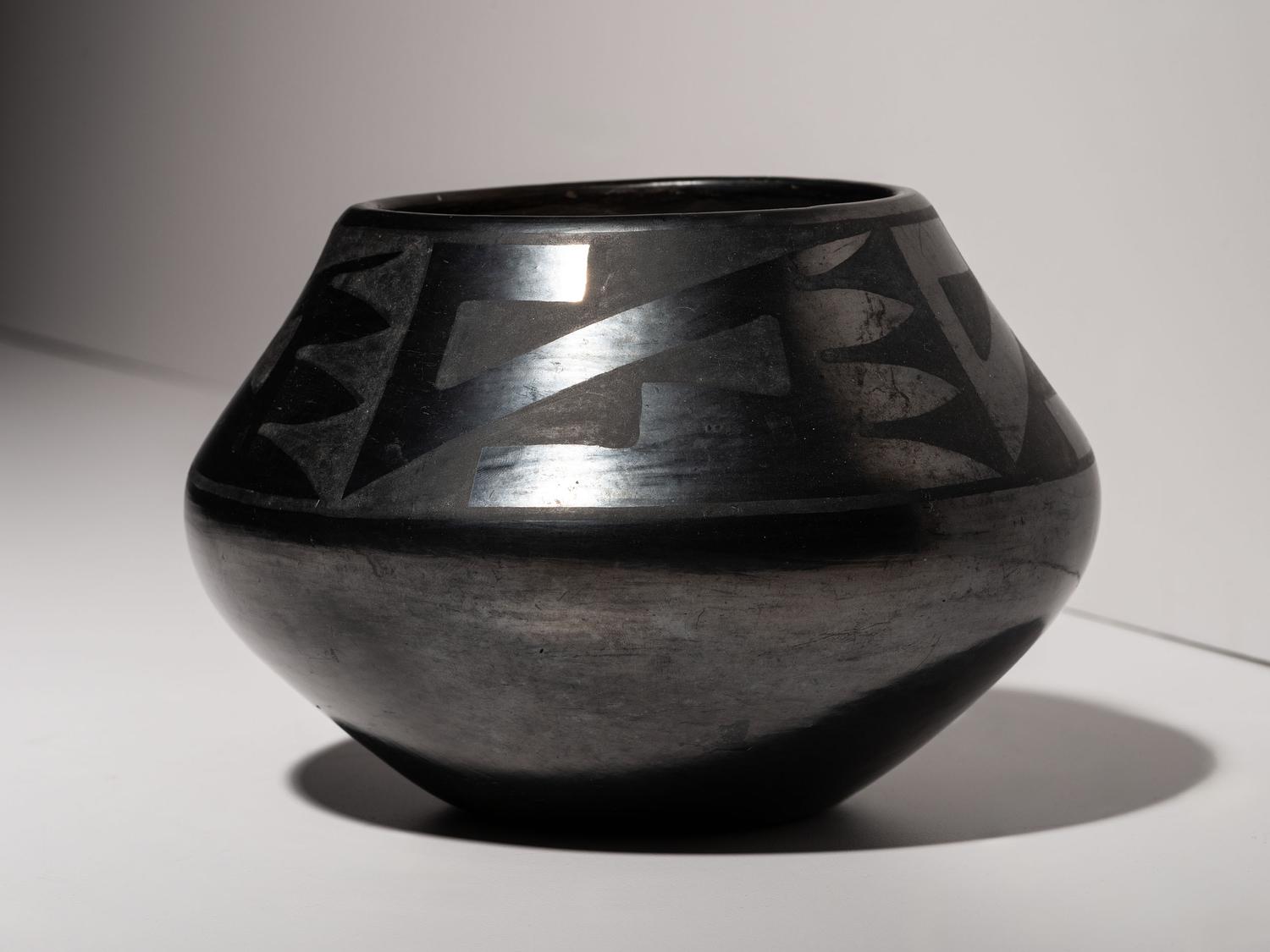 Blackware Pottery Jar, with Gunmetal Finish 1925-1943