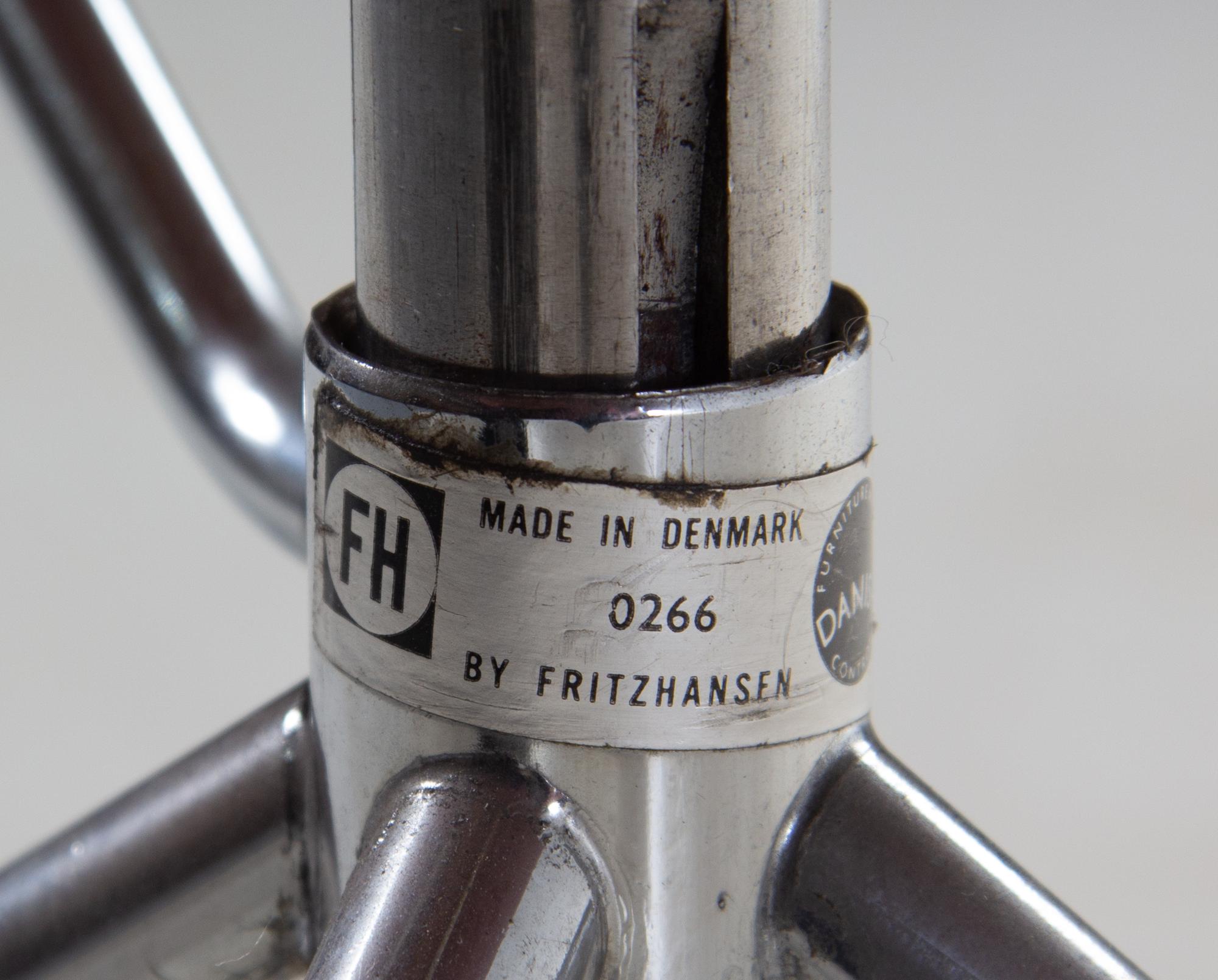 Series 7 Chair, model 3117, Fritz Hansen, Denmark