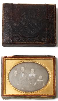 [Daguerreotype] A Pair of Daguerreotypes of the Same Family