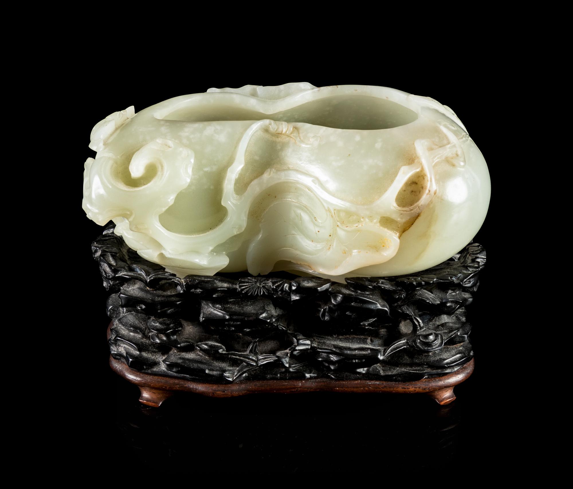 A Celadon Jade Gourd-Form Brush Washer
