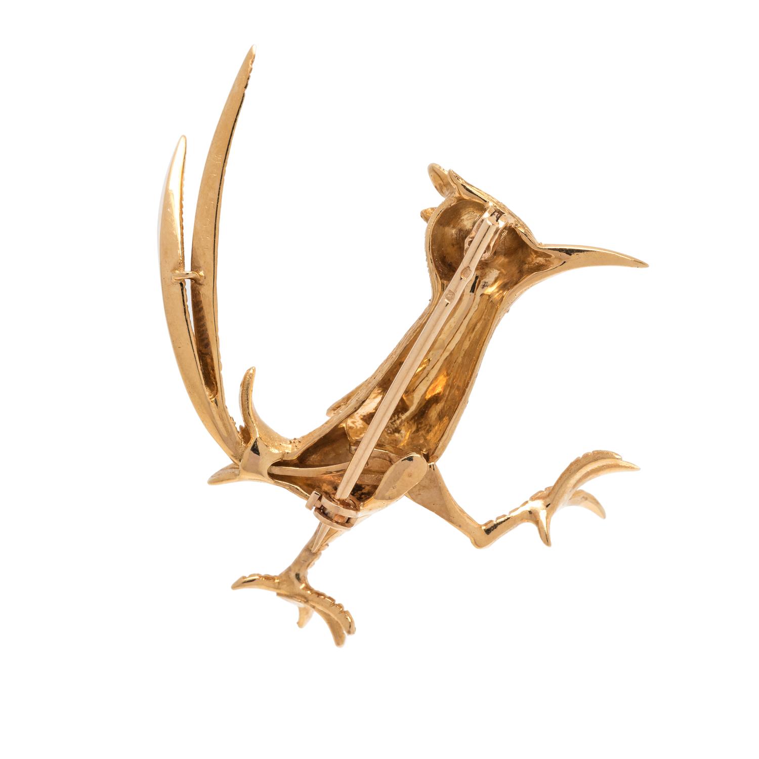 FRENCH, YELLOW GOLD ROADRUNNER BROOCH