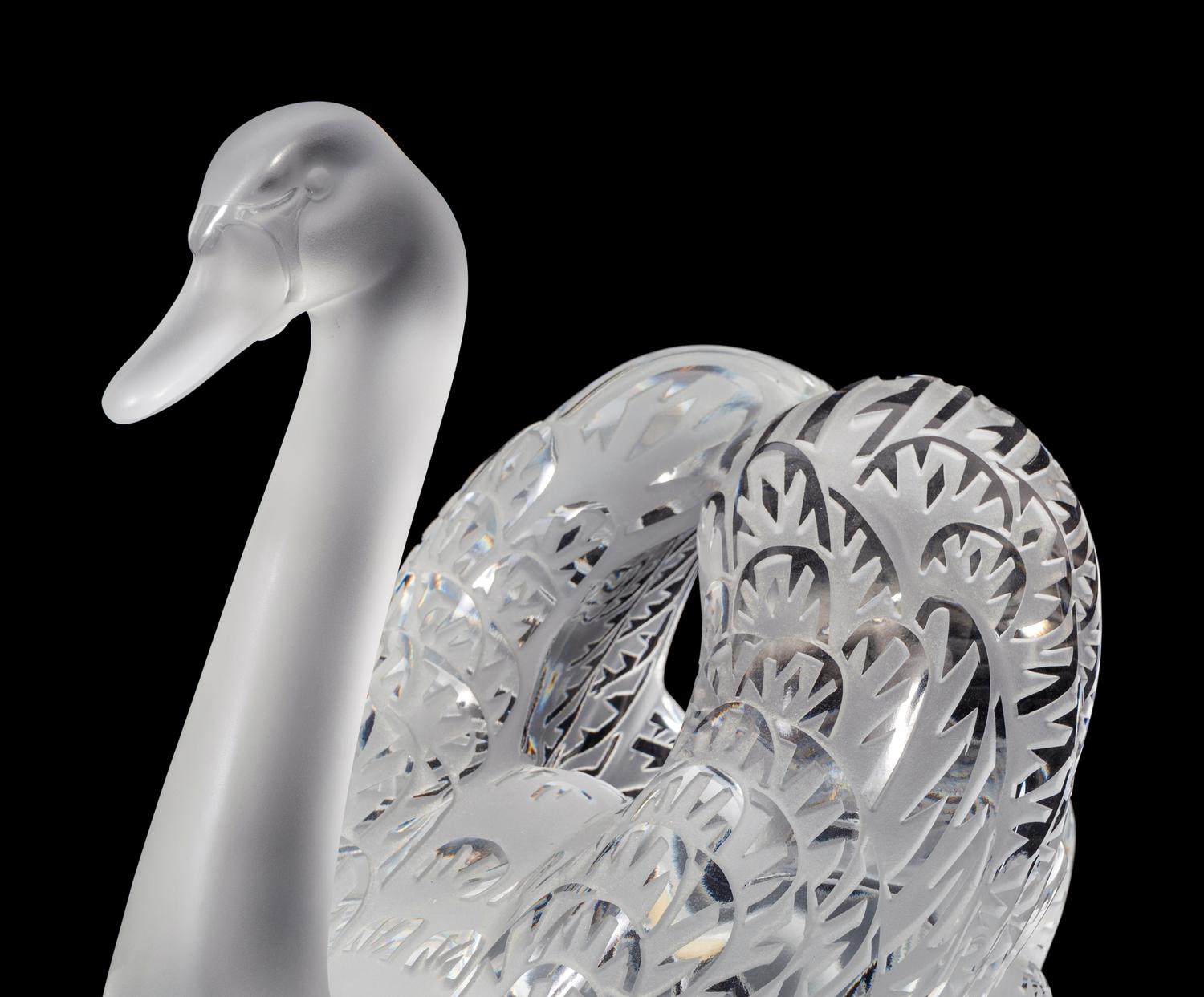 A Pair of Lalique Miroir Cygnes Centerpieces