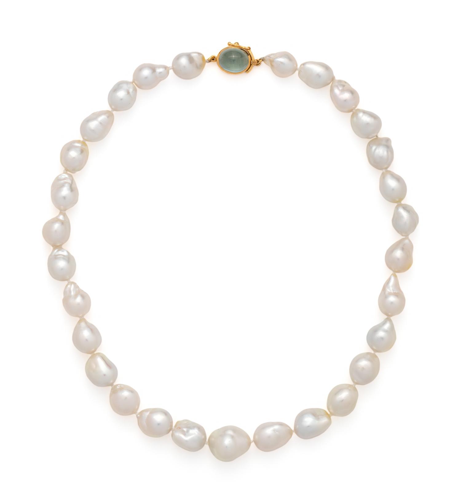 GUMP'S, CULTURED BAROQUE PEARL AND AQUAMARINE NECKLACE