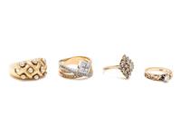 COLLECTION OF YELLOW GOLD RINGS