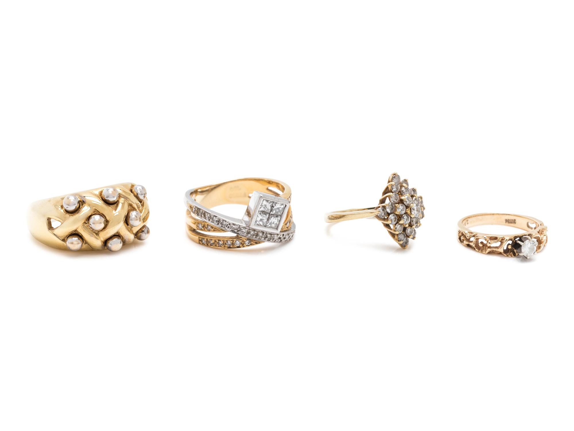 COLLECTION OF YELLOW GOLD RINGS