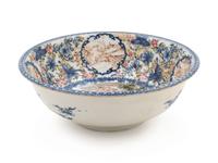 A Chinese Export Famille Rose Porcelain Bowl