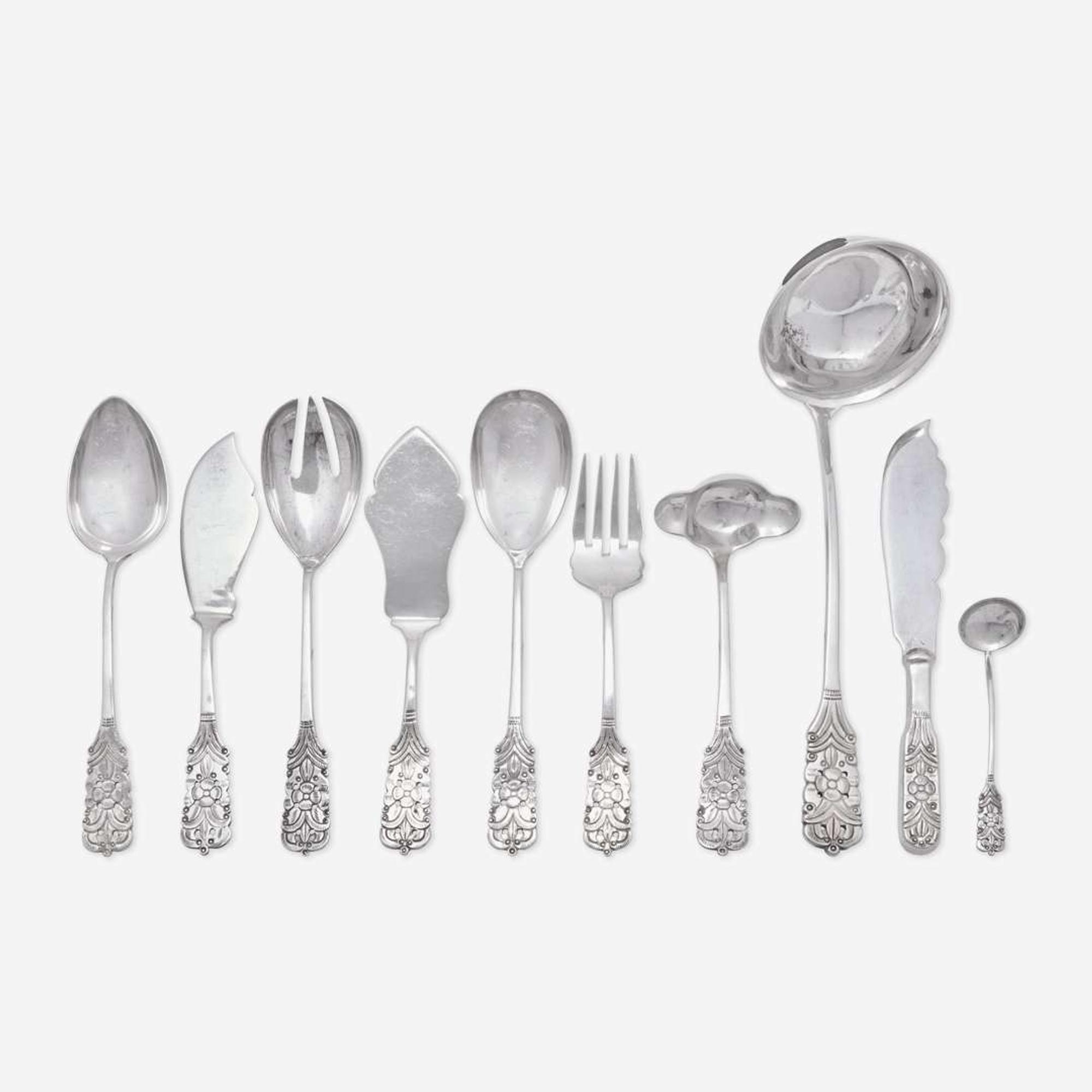 A Peruvian sterling silver flatware service for twelve Arias, 20th century