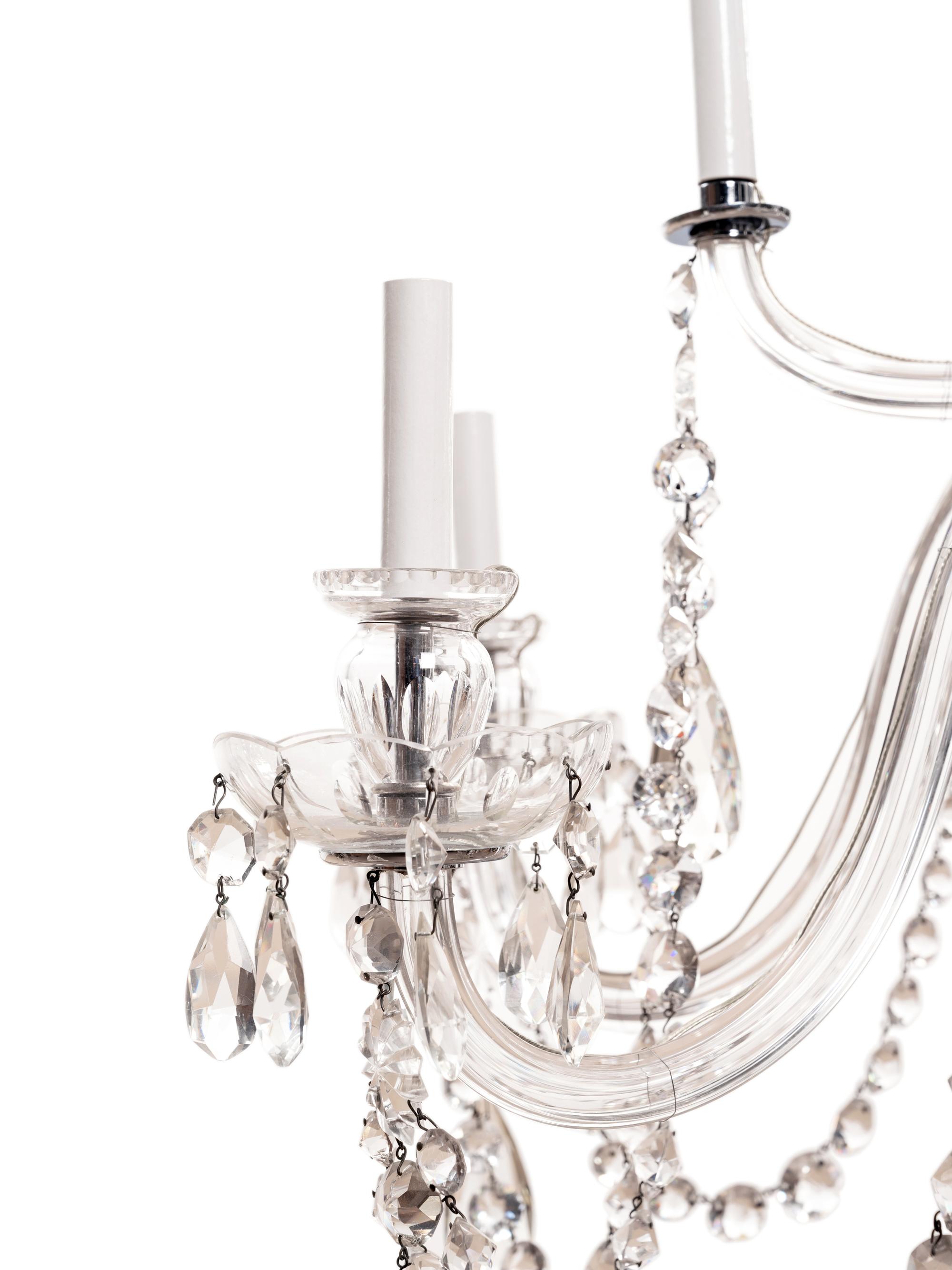 An Irish George III Style Cut Glass Twelve-Light Chandelier