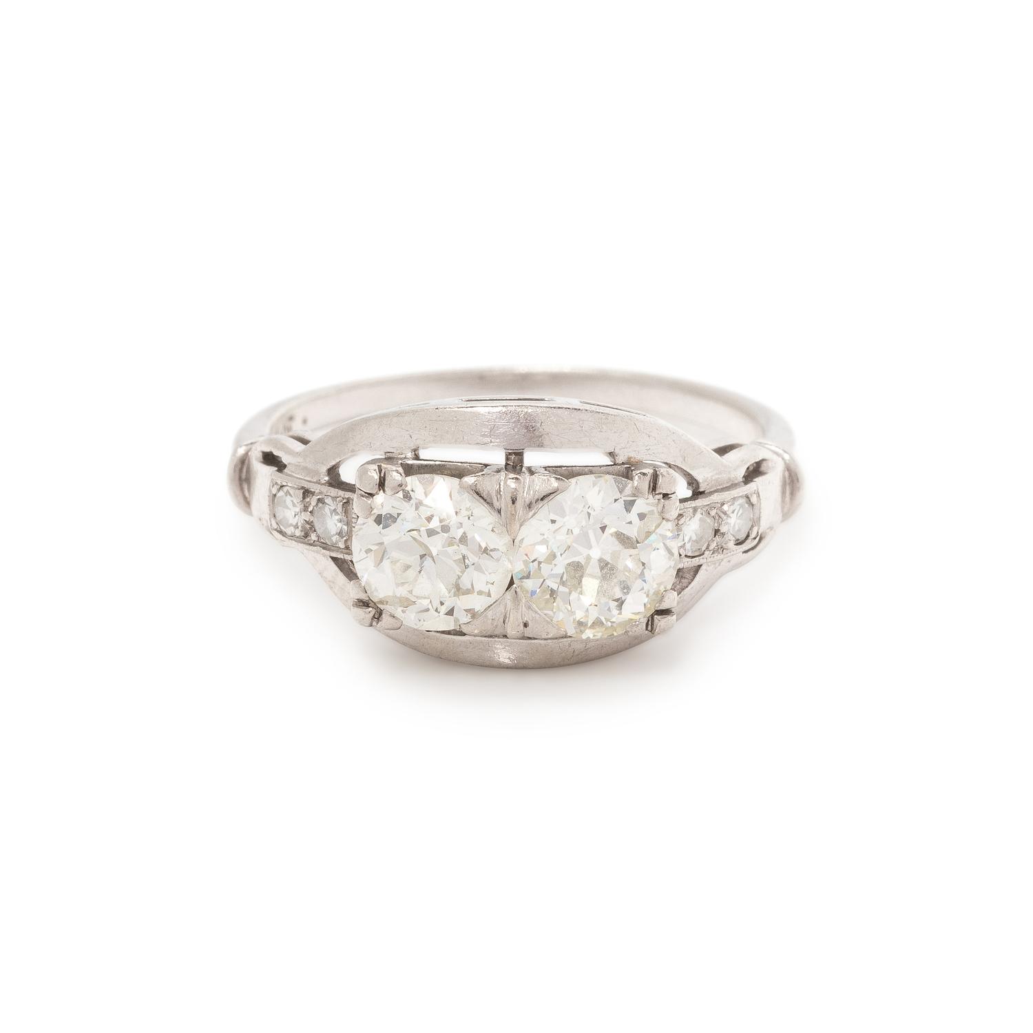 ANTIQUE, DIAMOND RING