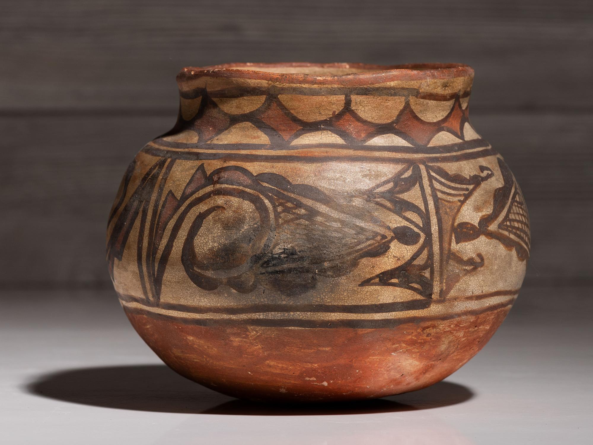 Hopi Polacca Pottery Jar