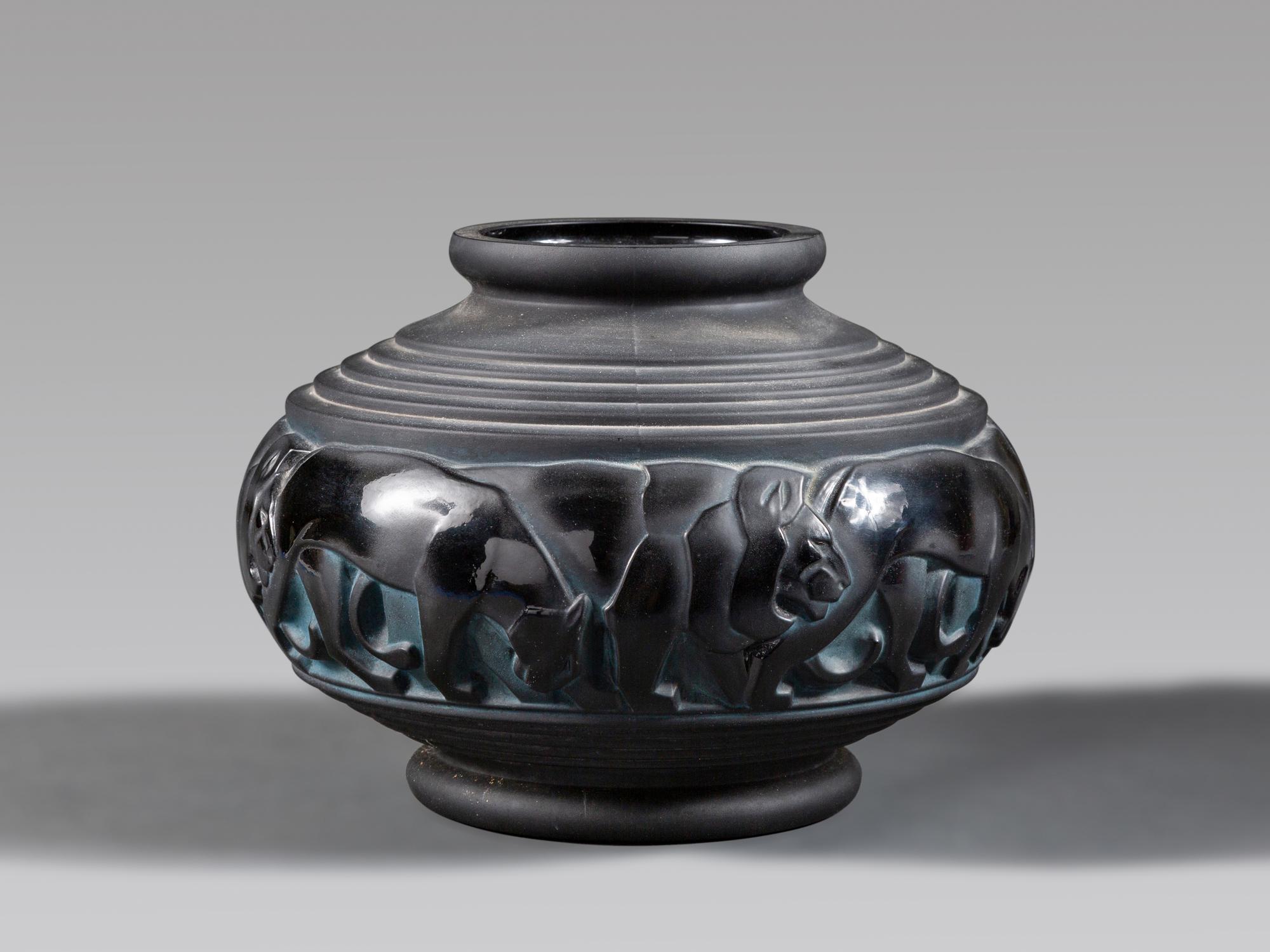 Lion Vase — FRANCE, EARLY 20TH CENTURY