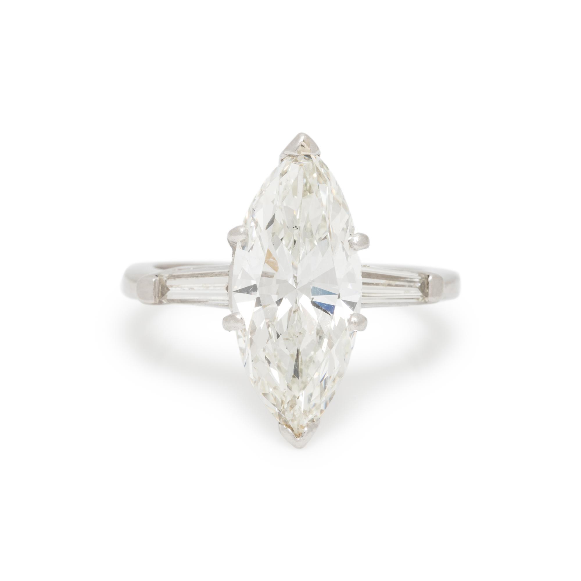 DIAMOND AND PLATINUM RING