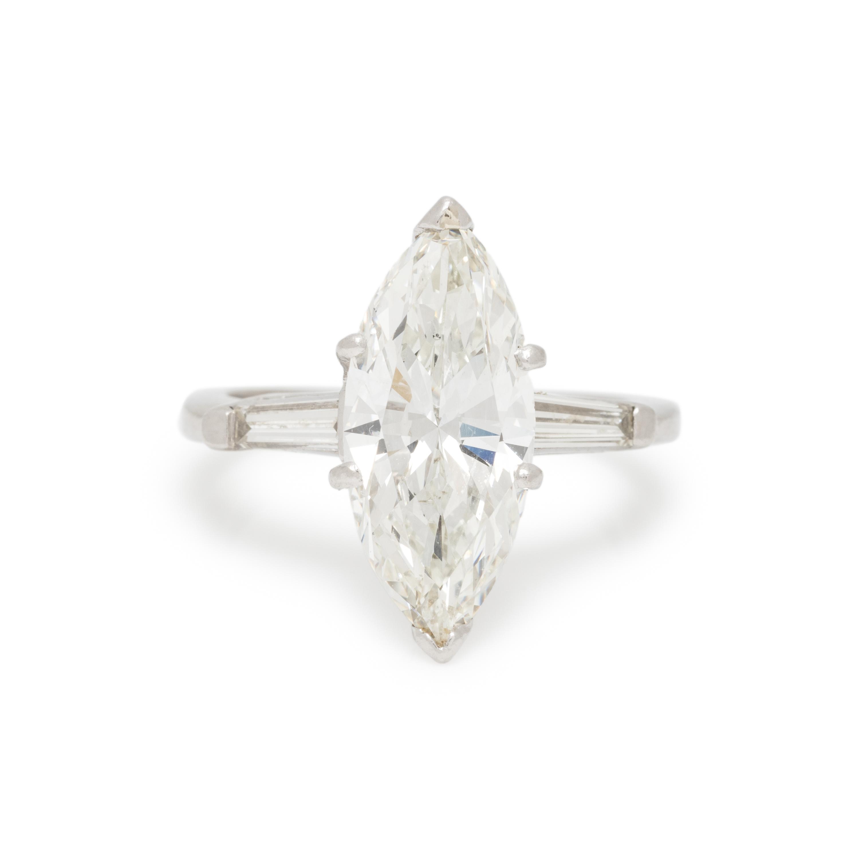 DIAMOND AND PLATINUM RING