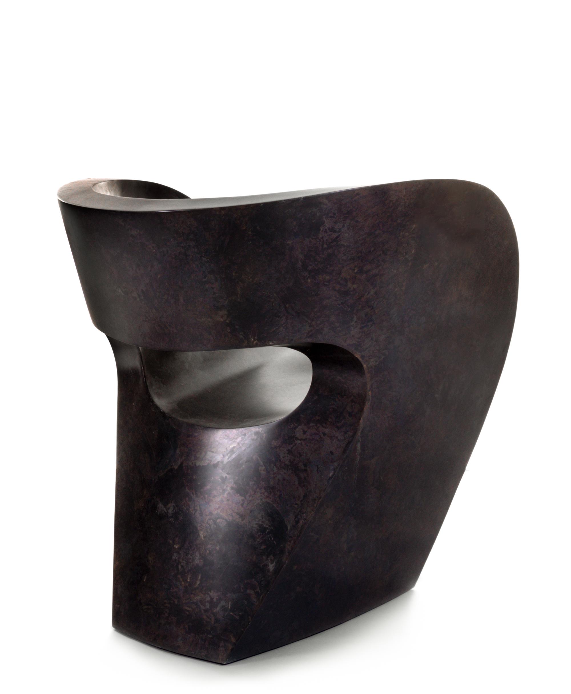 Victoria and Albert Chair, 2001