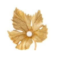 A Yellow Gold and Cultured Pearl Leaf Brooch,