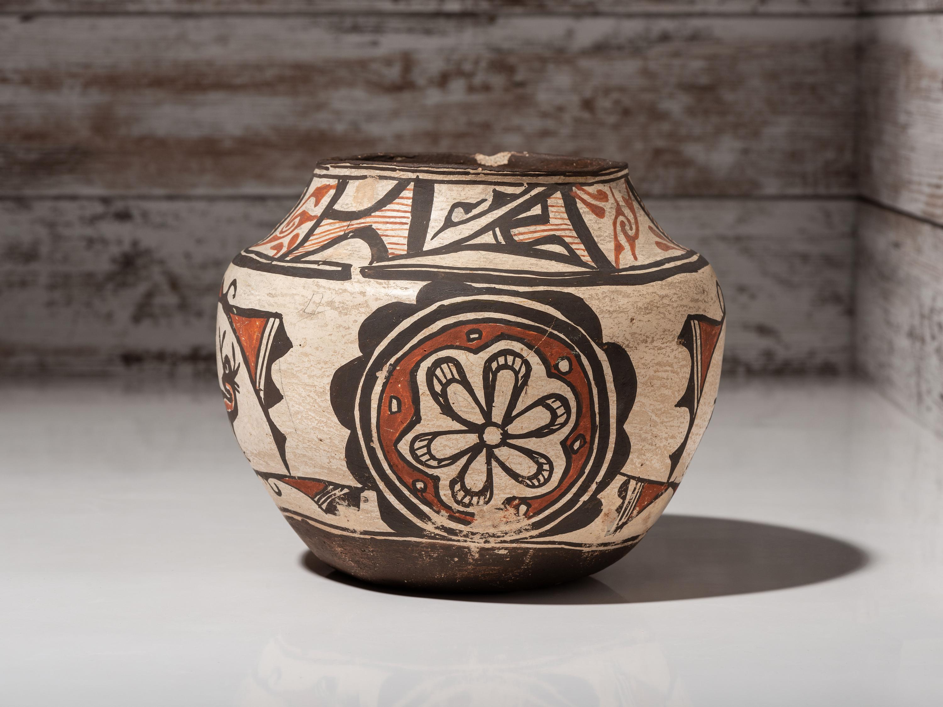 Zuni Polychrome Pottery