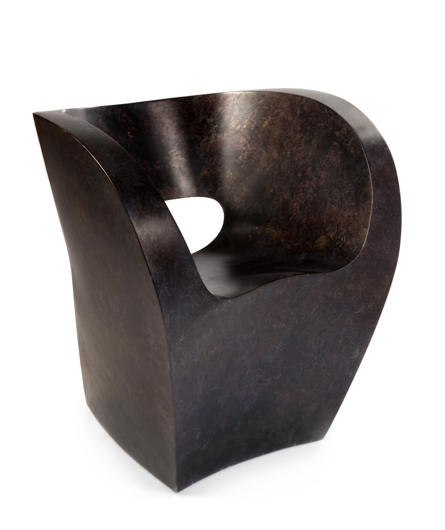 Victoria and Albert Chair, 2001