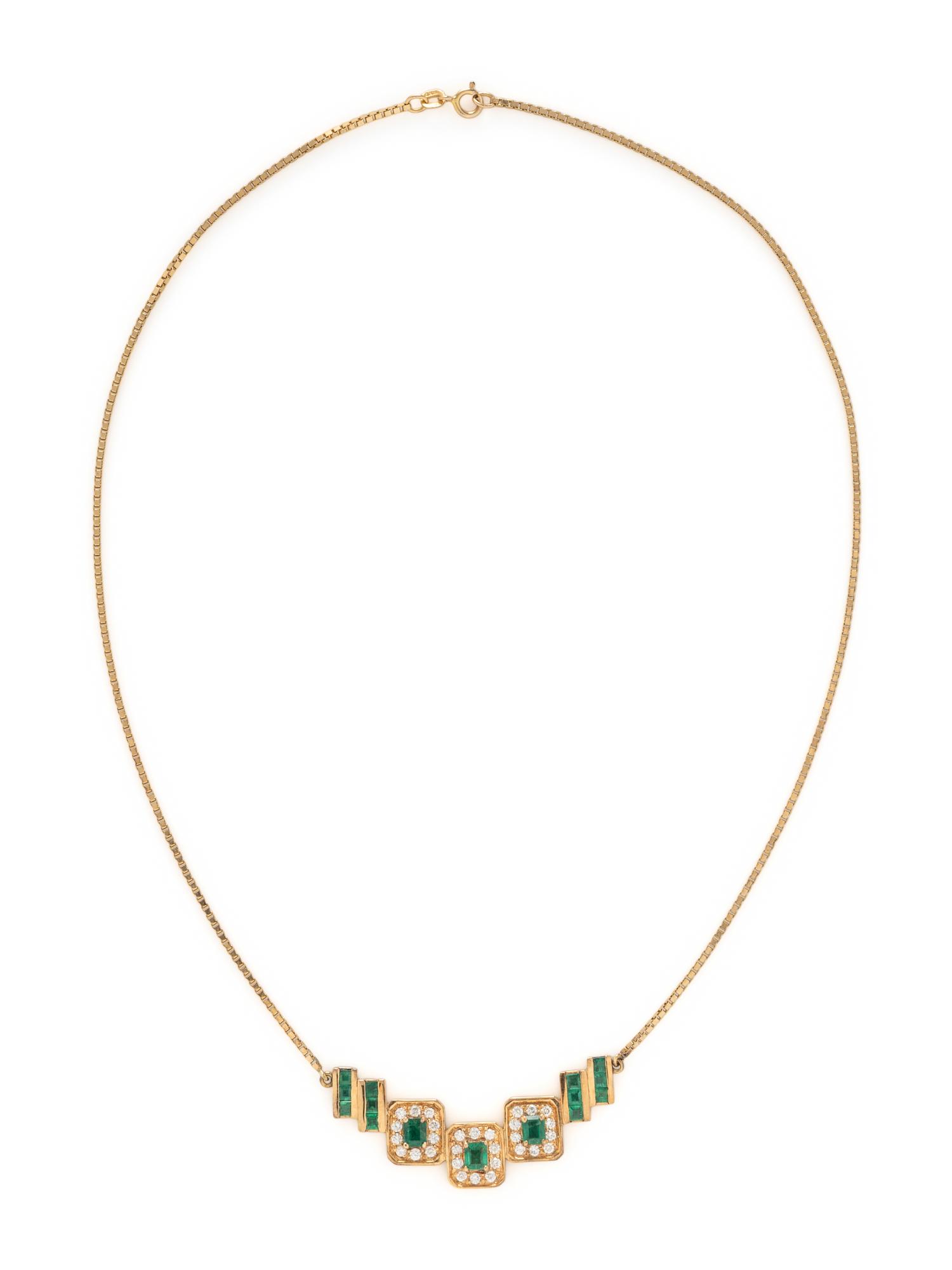 EMERALD AND DIAMOND NECKLACE