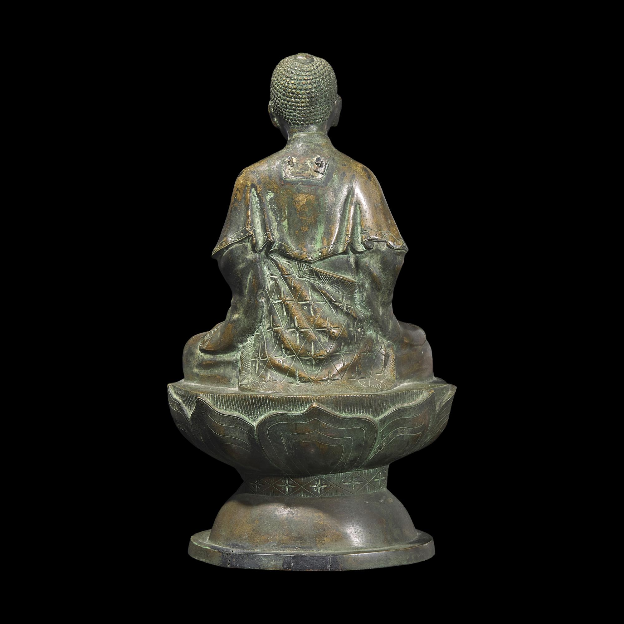 A Patinated Bronze Figure of a Seated Boddhisattva, Possibly Vietnamese 或爲越南 銅鎏金菩薩像